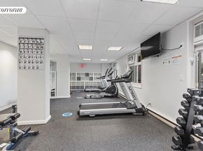 555 Main Street 1608, New York NY 10044