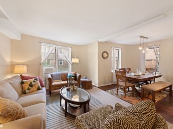 800 Grand Concourse