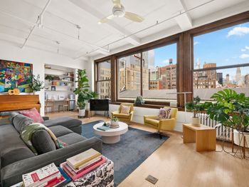 118 East 25th Street