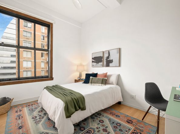 118 East 25th Street 10, New York NY 10010