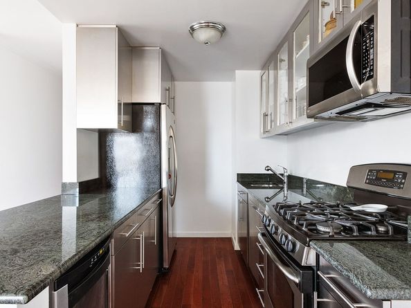 1619 3rd Avenue 21H, New York NY 10128