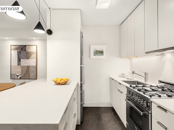 200 Central Park S 3I, New York NY 10019