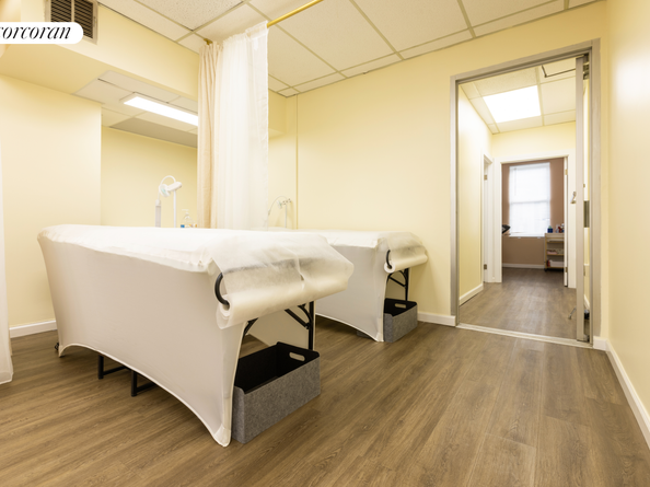 210 Canal Street 510, New York NY 10013