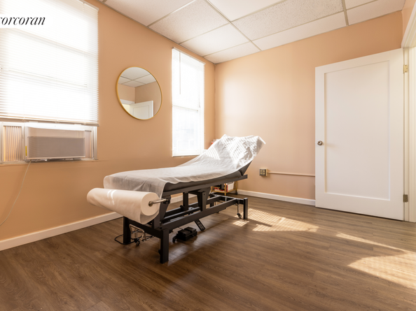 210 Canal Street 510, New York NY 10013