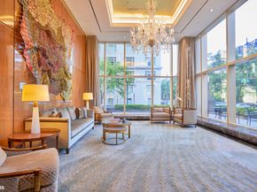 1 Central Park W 29B, New York NY 10023