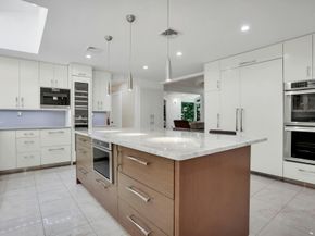 5 Boulevard, Queens NY 11357