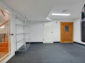 5 Boulevard, Queens NY 11357