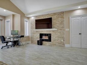 5 Boulevard, Queens NY 11357