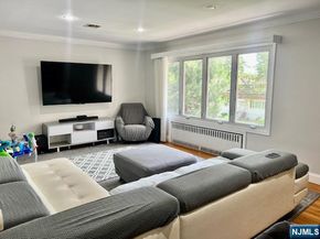 767 Clark Avenue, Ridgefield NJ 07657