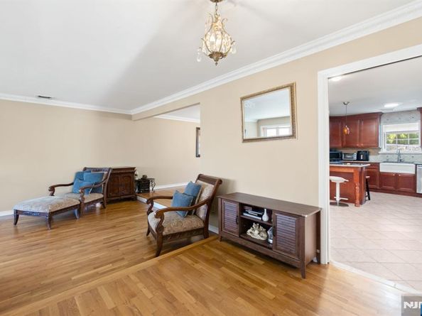 51 Anderson Avenue, Englewood Cliffs NJ 07632