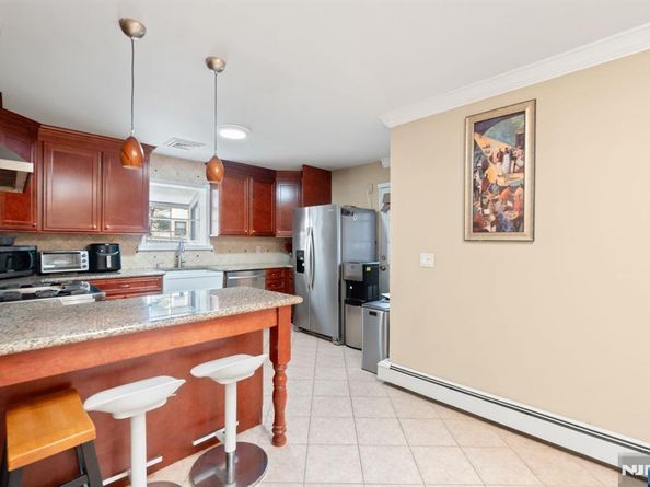 51 Anderson Avenue, Englewood Cliffs NJ 07632