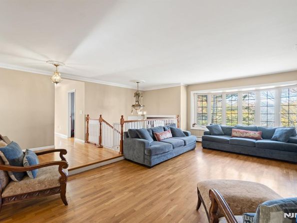 51 Anderson Avenue, Englewood Cliffs NJ 07632