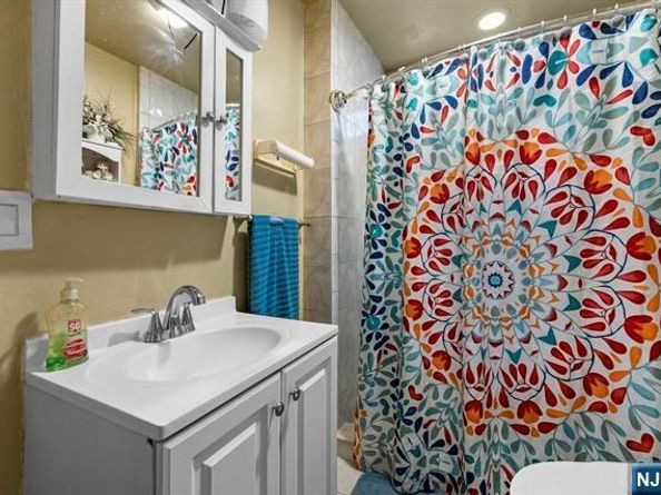 103 Virginia Avenue, Jersey City NJ 07304