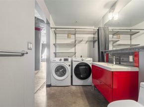 1122  Jackson Street  811, Dallas Texas 75202