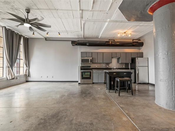 1122  Jackson Street  811, Dallas Texas 75202