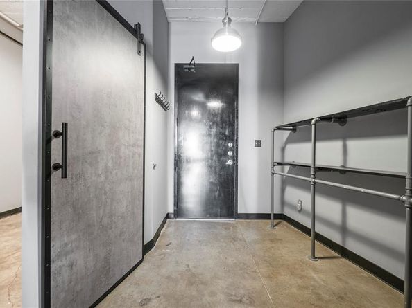 1122  Jackson Street  811, Dallas Texas 75202
