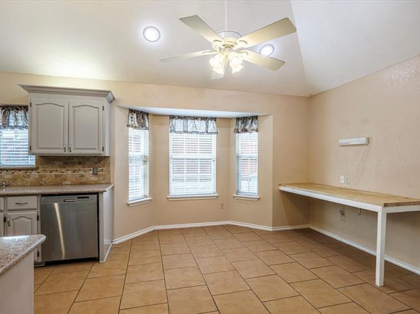 7324  Bramblewood Road , Fort Worth Texas 76133