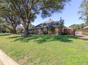 7324  Bramblewood Road , Fort Worth Texas 76133