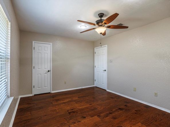 7324  Bramblewood Road , Fort Worth Texas 76133