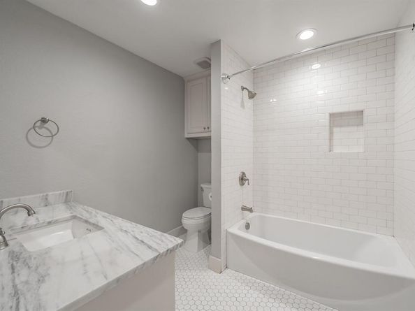 4411  Sexton Lane , Dallas Texas 75229