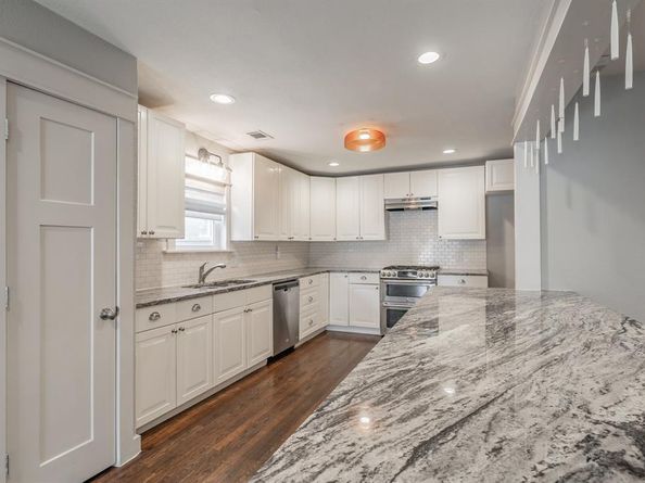 4411  Sexton Lane , Dallas Texas 75229
