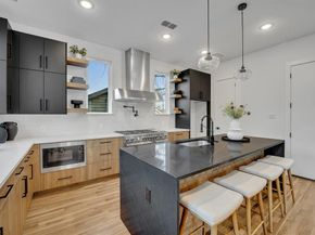 1515  Pecos Street , Dallas Texas 75204