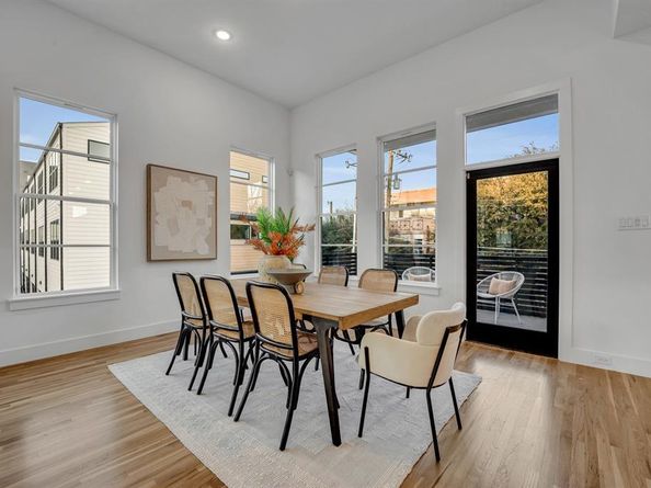 1515  Pecos Street , Dallas Texas 75204