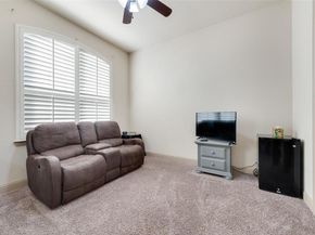 5056  Empire Way , Irving Texas 75038