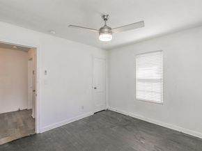1927  Yale Street , River Oaks Texas 76114