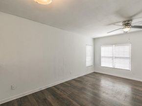 1927  Yale Street , River Oaks Texas 76114