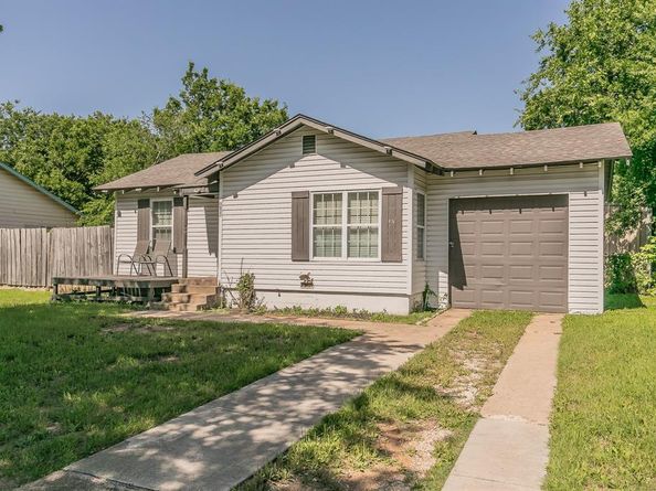 1927  Yale Street , River Oaks Texas 76114