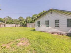 1927  Yale Street , River Oaks Texas 76114
