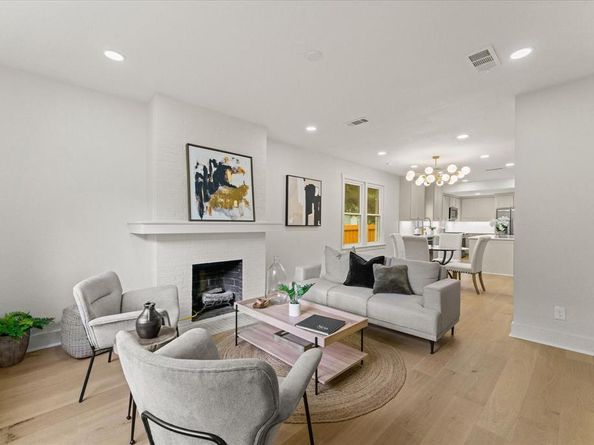 814  Turner Avenue , Dallas Texas 75208