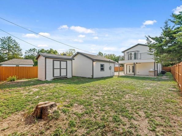 814  Turner Avenue , Dallas Texas 75208