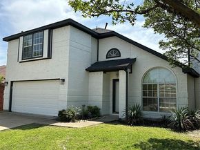 1366  WESTVIEW Drive , Garland Texas 75040