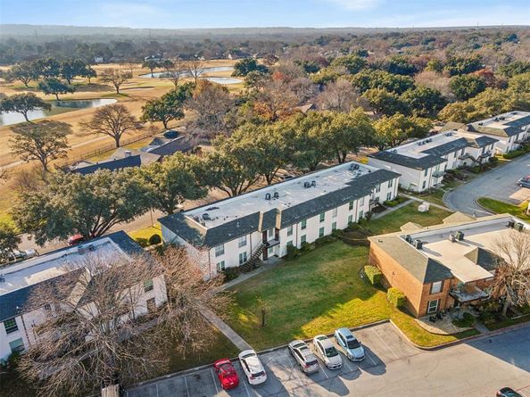 4008  Ridglea Country Club Drive  304, Fort Worth Texas 76126