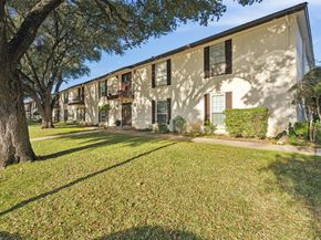 4008  Ridglea Country Club Drive  304, Fort Worth Texas 76126