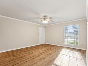 4008  Ridglea Country Club Drive  304, Fort Worth Texas 76126