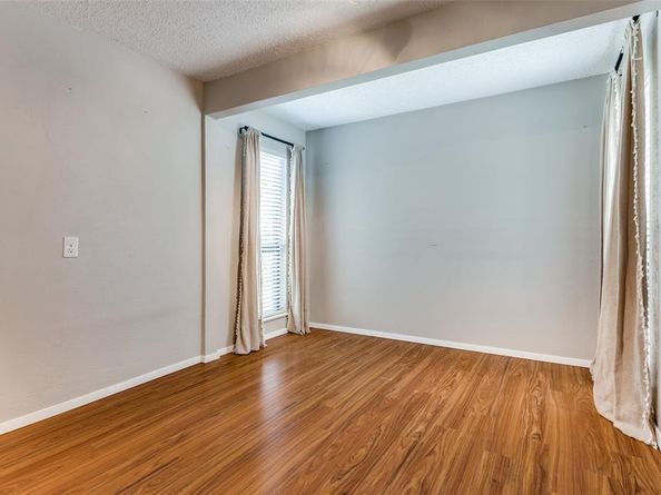 412  Calgary Road , Azle Texas 76020