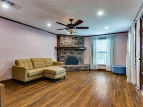 412  Calgary Road , Azle Texas 76020