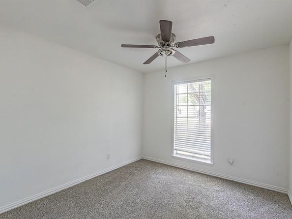 10024  Mill Valley Lane , Dallas Texas 75217