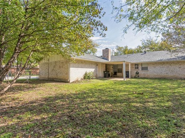 6300  Wheaton Drive , Fort Worth Texas 76133