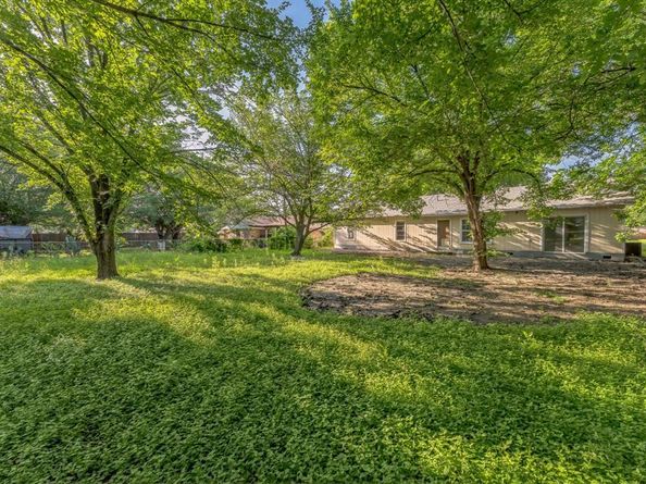 3733  Columbine Drive , Everman Texas 76140