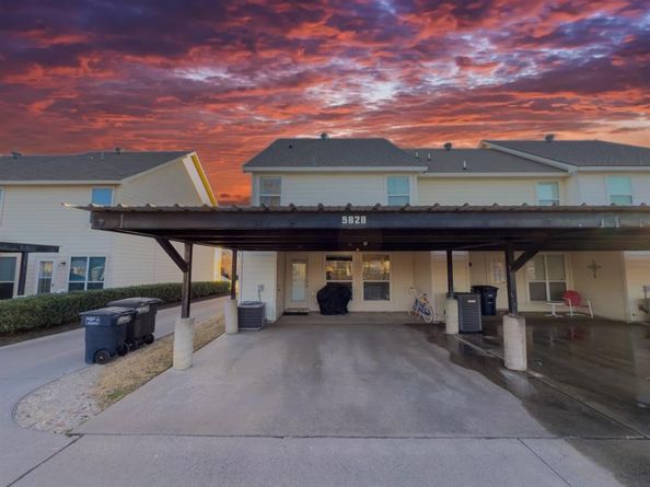 5828  Giddyup Lane , Fort Worth Texas 76179