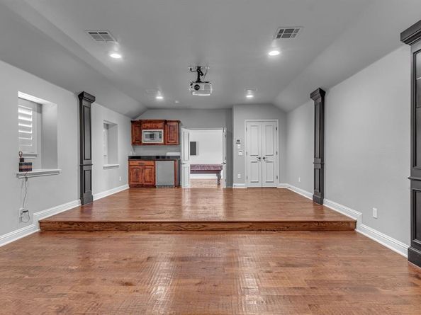 3705  Falcon Drive , Flower Mound Texas 75022