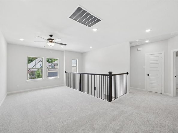 6213  Escarpment Drive , Fort Worth Texas 76112