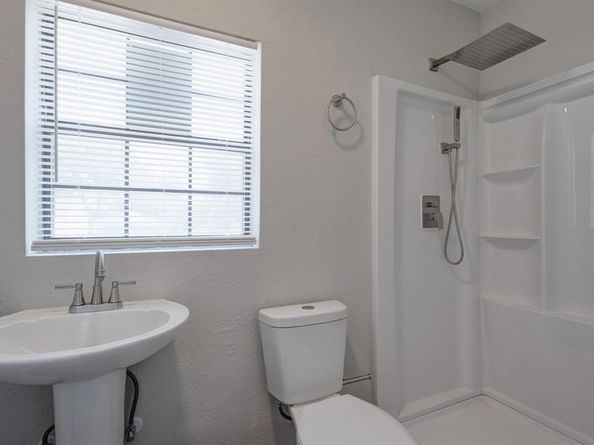 1260 E Mulkey Street , Fort Worth Texas 76104