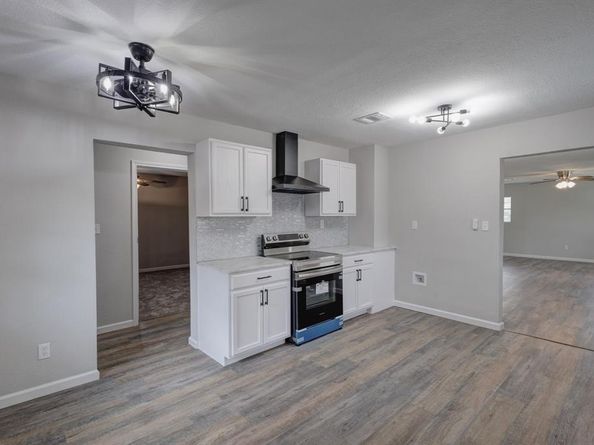 1260 E Mulkey Street , Fort Worth Texas 76104