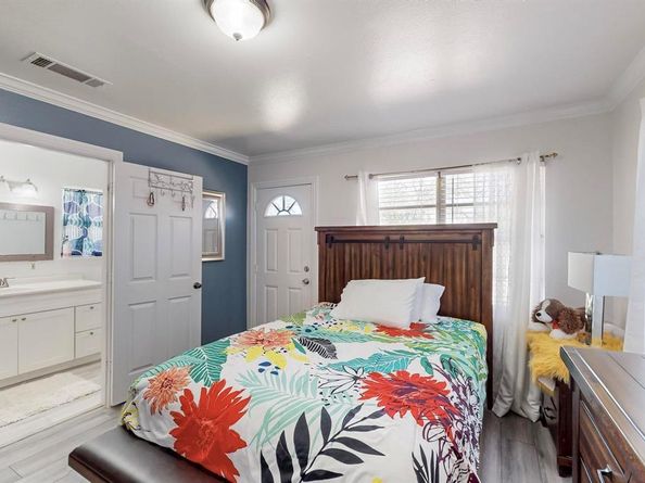 3211  Bertrand Avenue , Dallas Texas 75215
