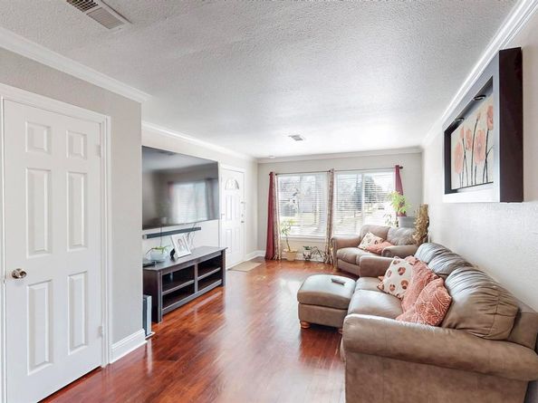 3211  Bertrand Avenue , Dallas Texas 75215